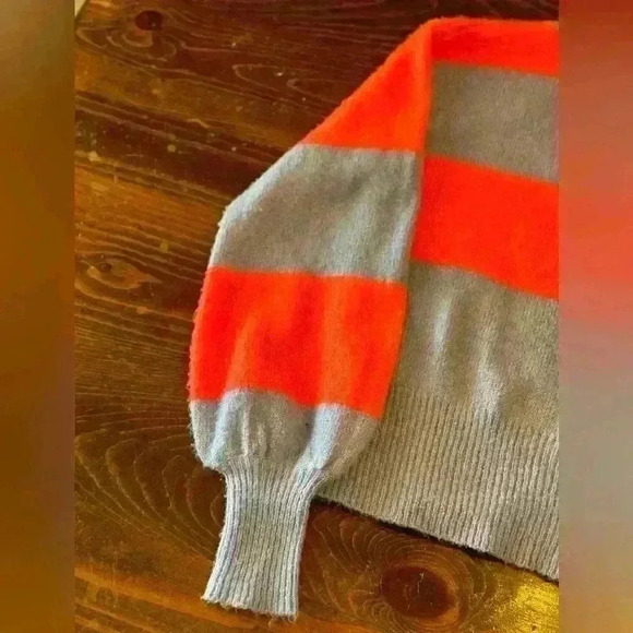 June And Hudson Womens V-Neck Sweater Blue Color Pink Block Long Sleeve Bishop M - Picture 4 of 9